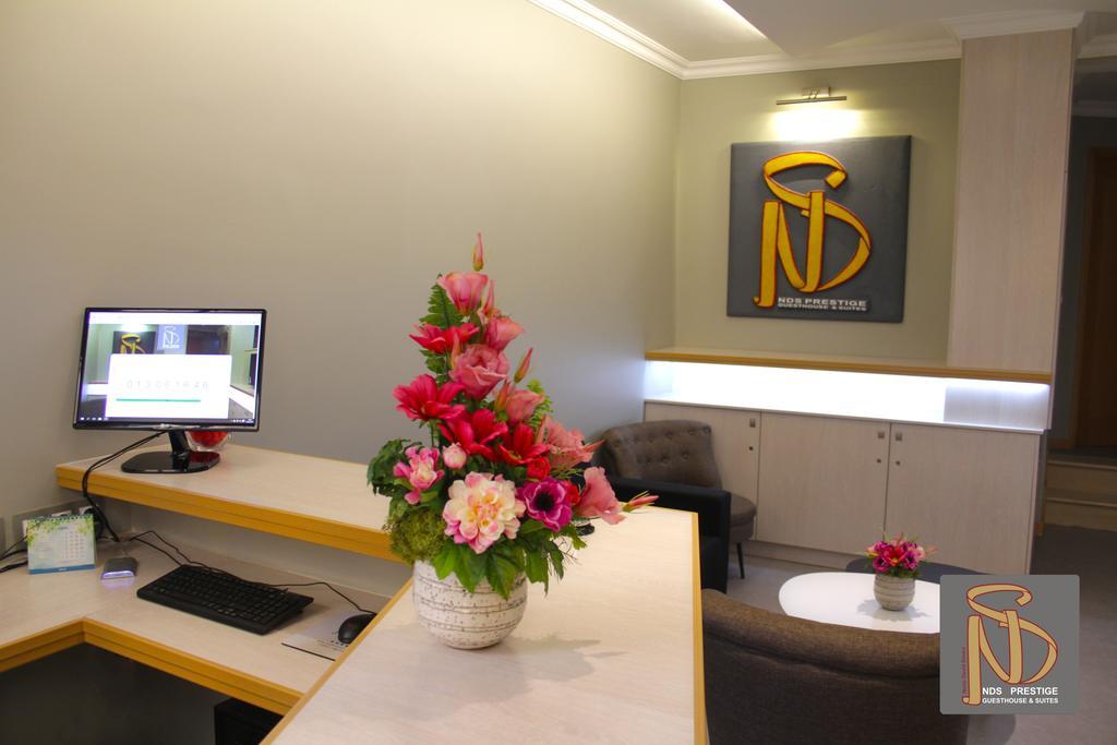 Rocha Prestige - Guest House And Suites Portimao Ngoại thất bức ảnh