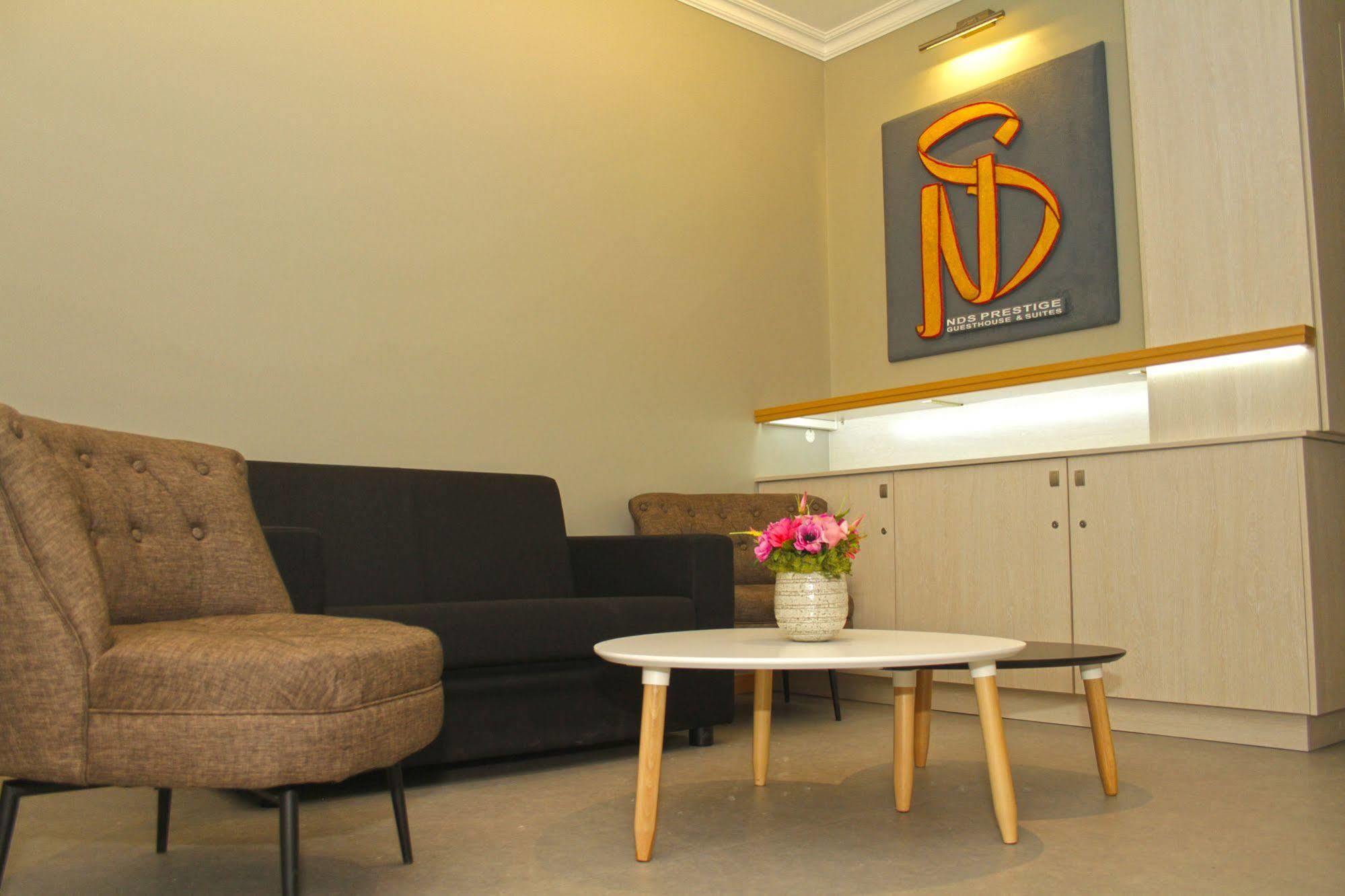 Rocha Prestige - Guest House And Suites Portimao Ngoại thất bức ảnh
