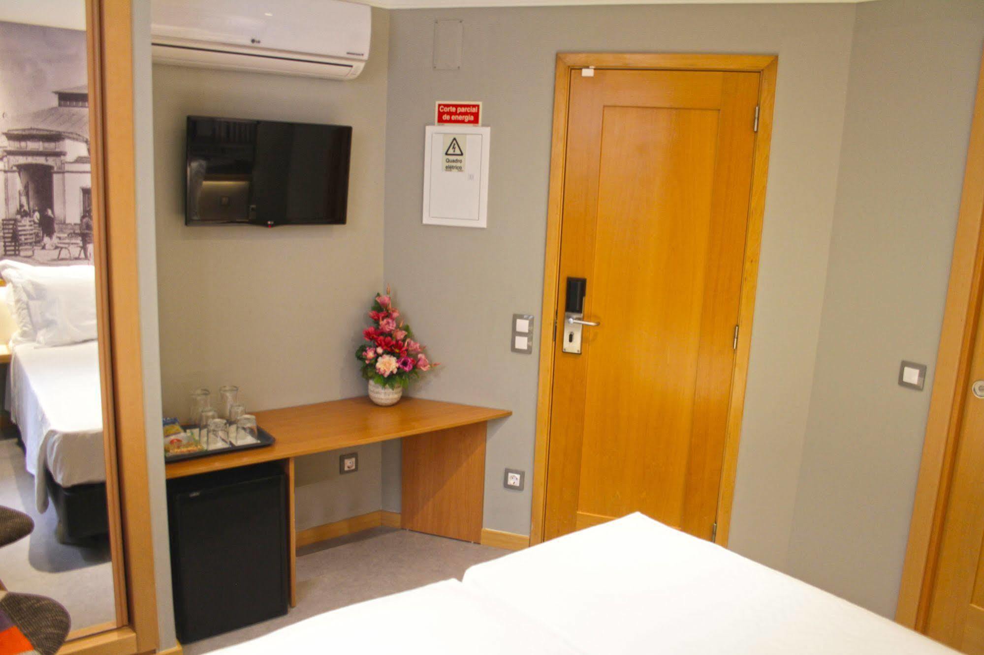 Rocha Prestige - Guest House And Suites Portimao Ngoại thất bức ảnh